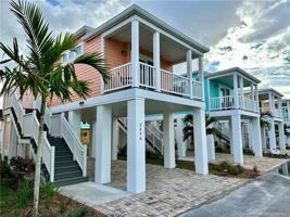 featured image of 2646 Ne Pelican Way