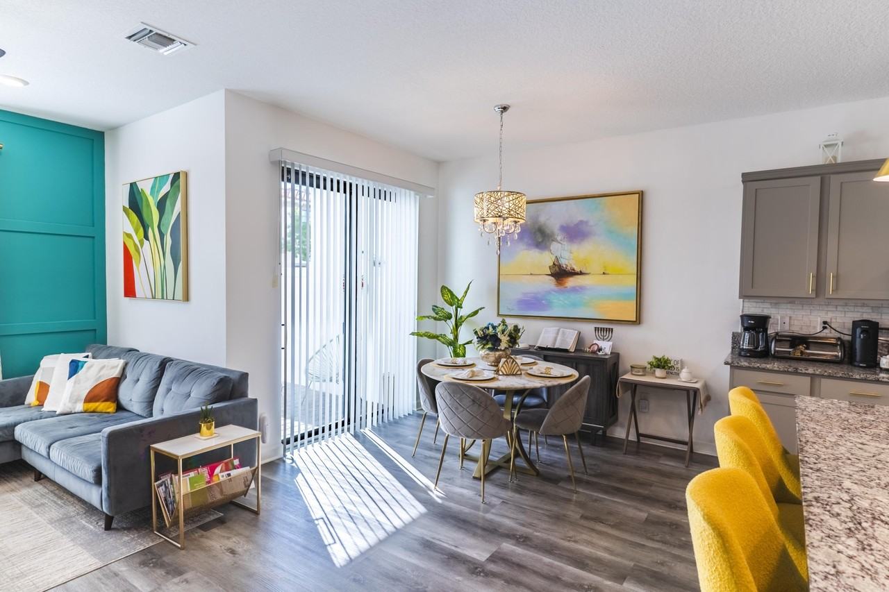 2025 Sugar Maple Dr - Photo 7 of 23