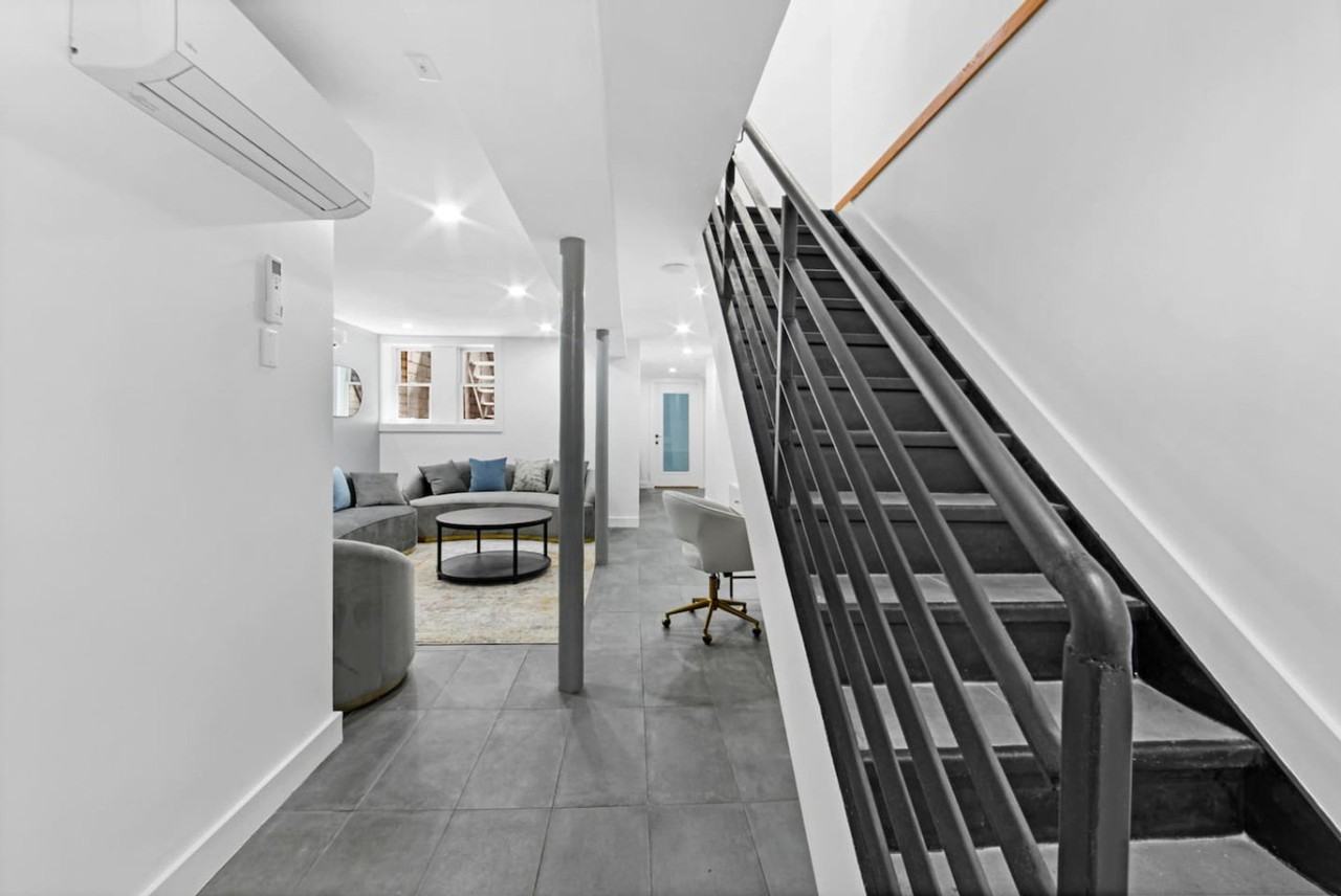 564 W 182nd St #1316449P - Photo 4 of 28