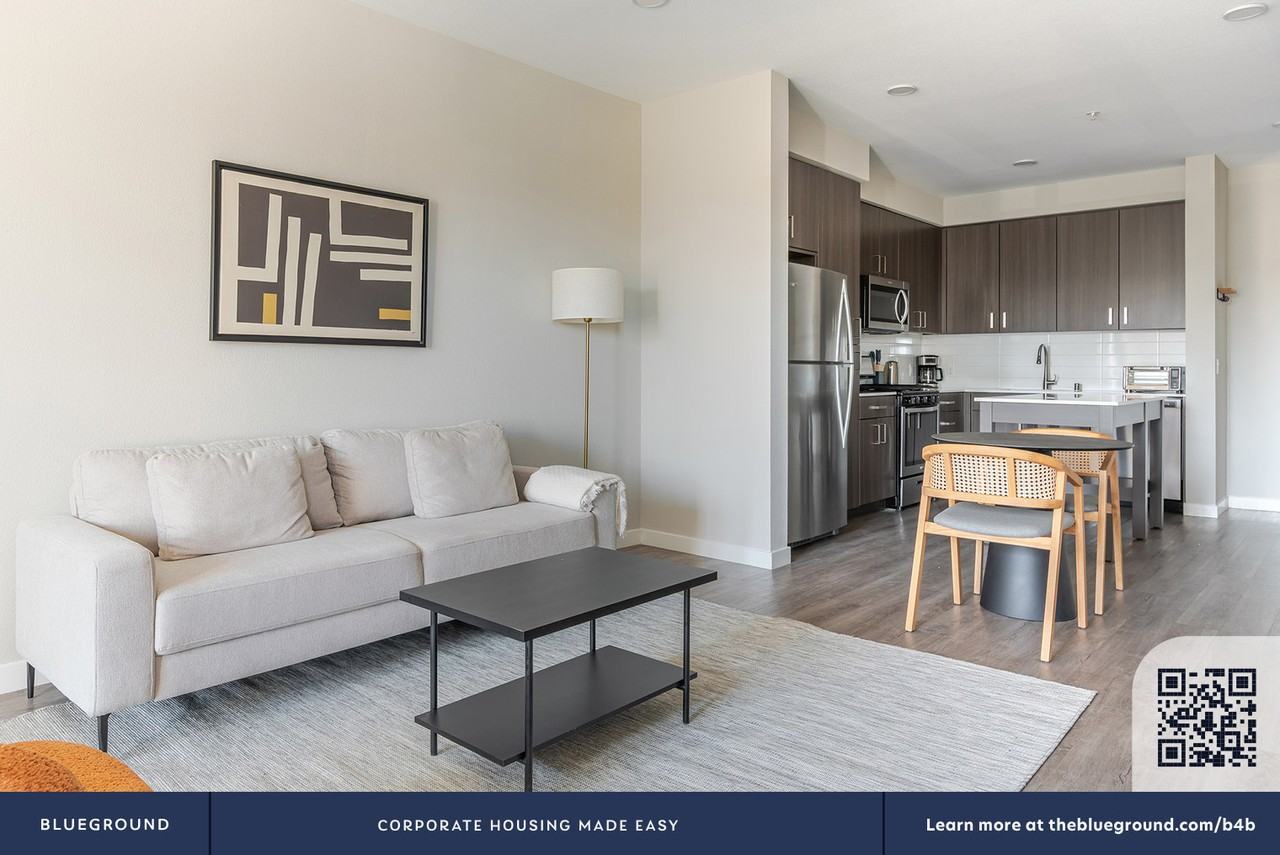 3560 Rambla Pl #1947 - Photo 6 of 50