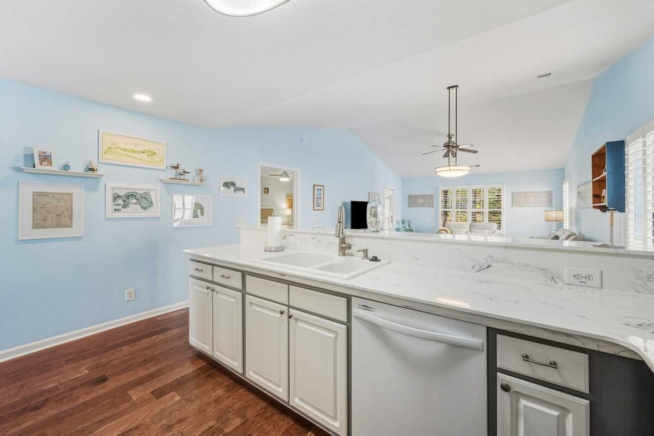 1071 Blue Stem Dr #1253409P - Photo 5 of 28