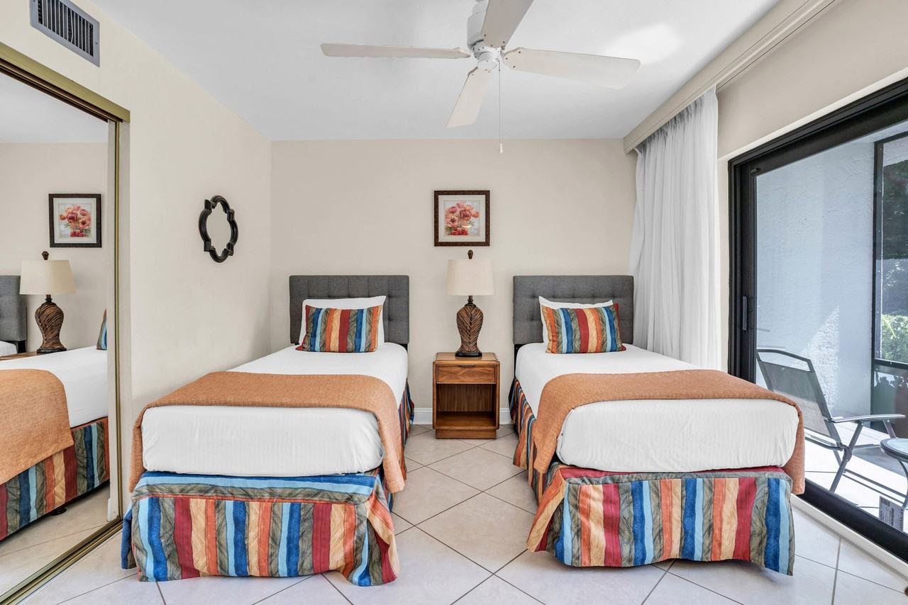 600 Neapolitan Way #1073527P - Photo 4 of 24