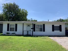 1610 Se 62nd St - Photo 1 of 1