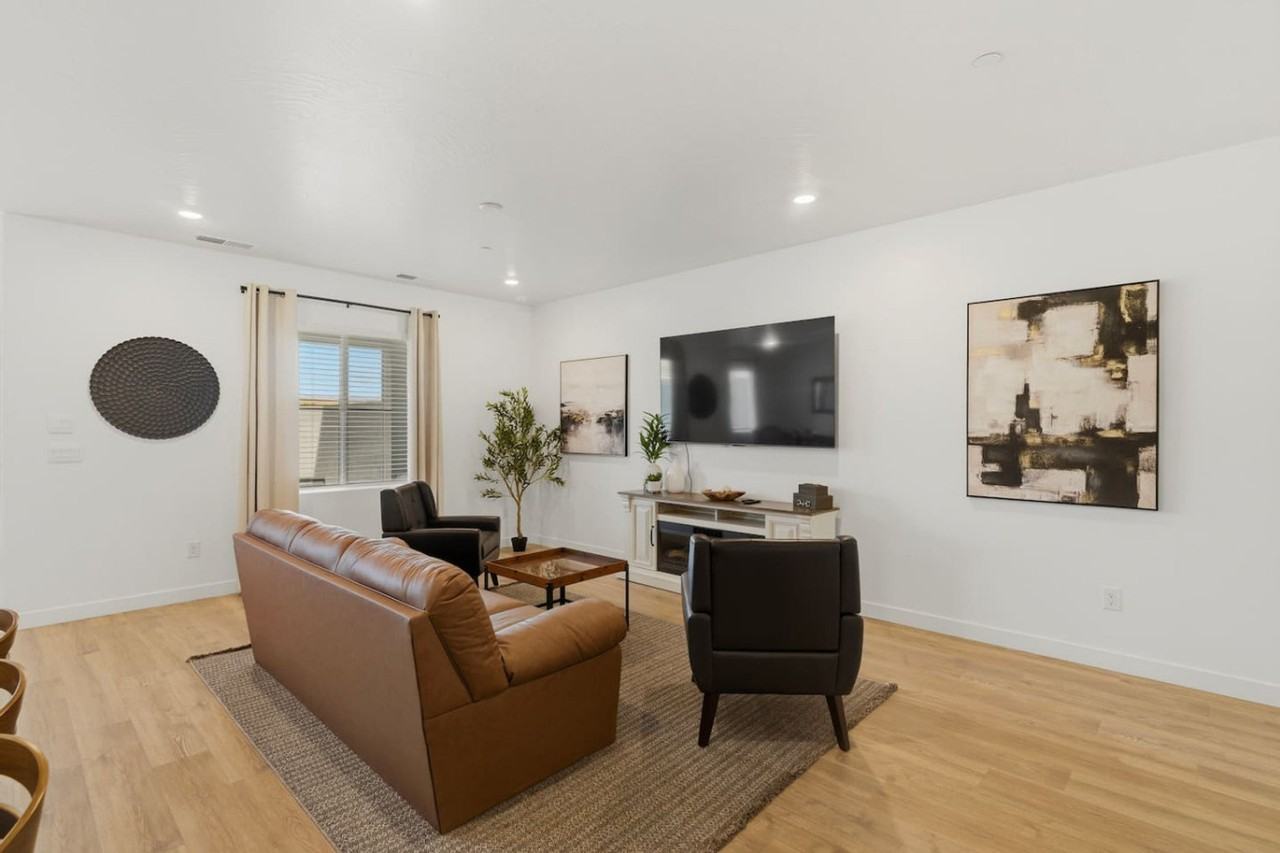 1702 S Ripple Rock Dr #1373715P - Photo 7 of 50