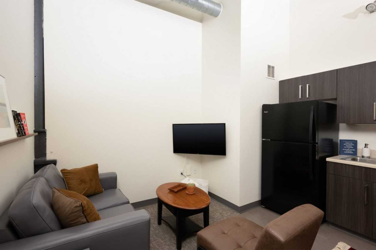 1125 N 9th St #1379043P - Photo 2 of 23