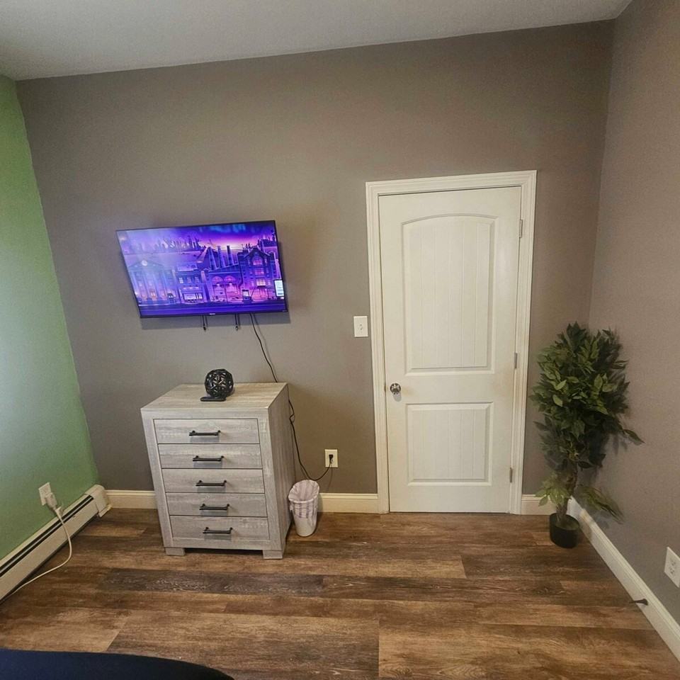 23 Handy St #1380871P - Photo 3 of 22