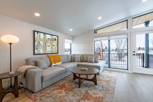 featured image of 27 S 4th St