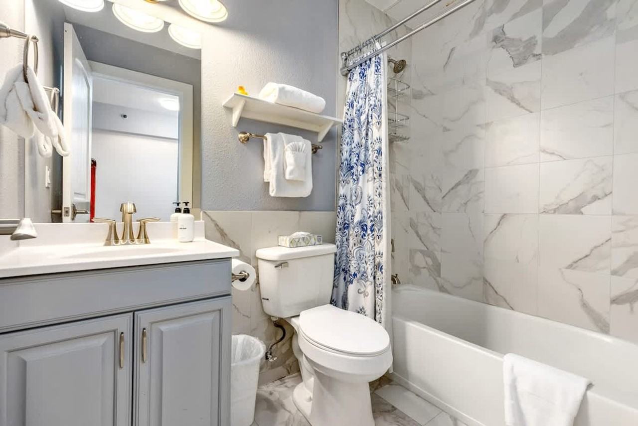 110 S Park Ave #1387655P - Photo 7 of 19