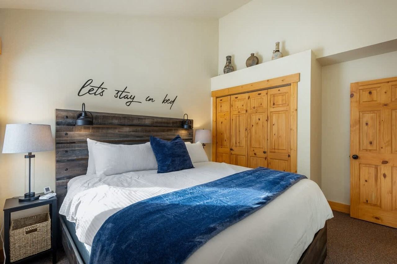 500 4 O Clock Road #1387659P - Photo 7 of 32