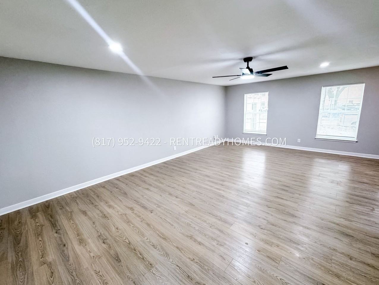 907 S Ripple Creek Dr - Photo 2 of 11