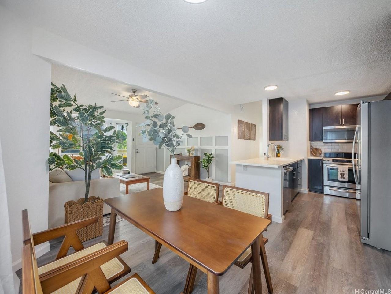 594 Mananai Pl #21T - Photo 7 of 21