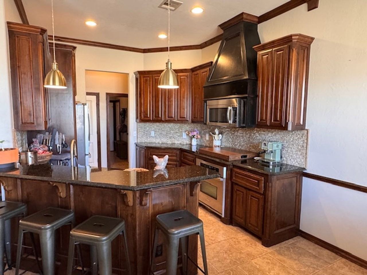 201 Sw 174th St - Photo 2 of 24