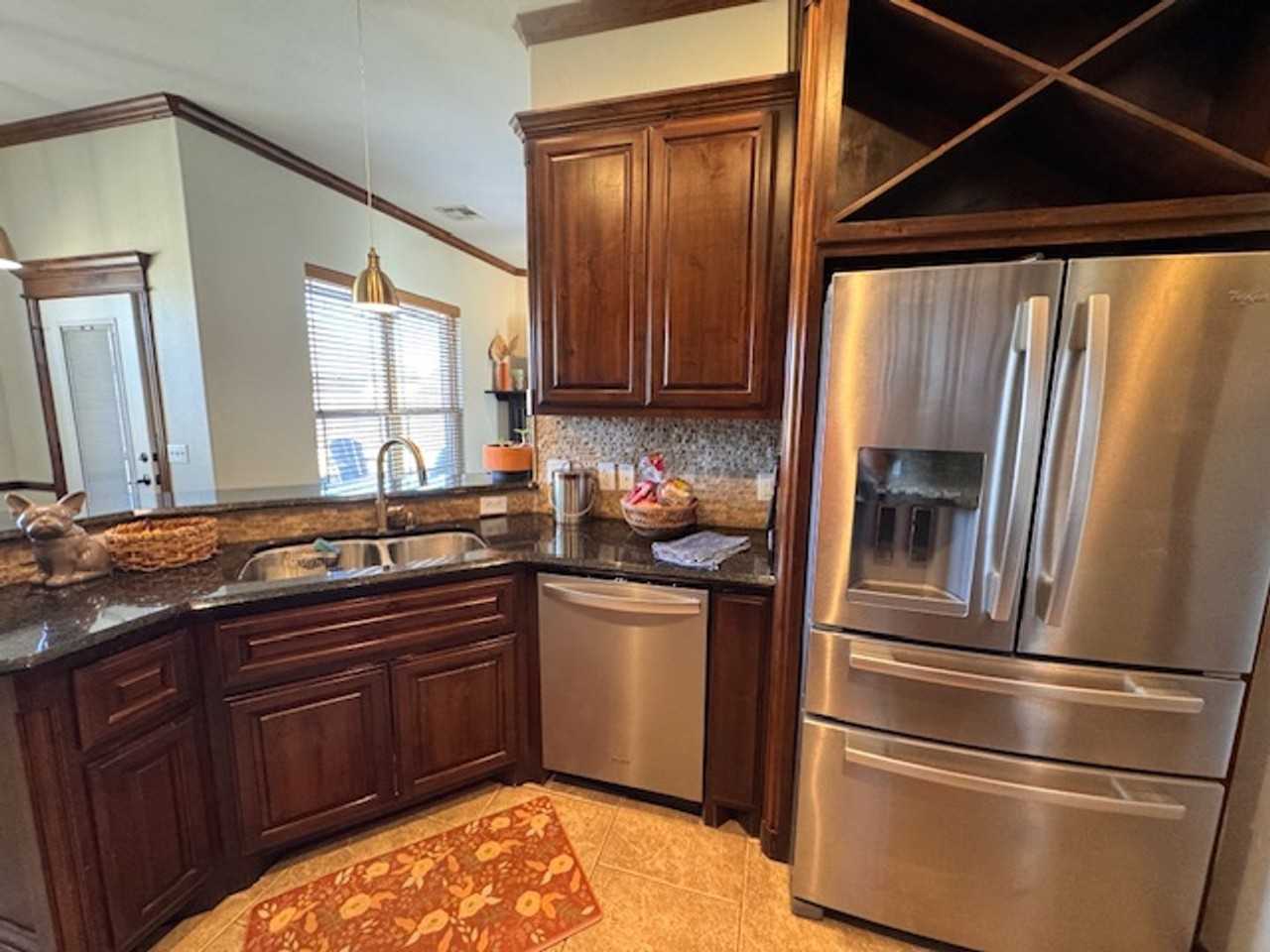 201 Sw 174th St - Photo 4 of 24