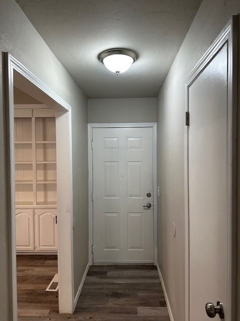 2629 North Sterling Avenue - Photo 2 of 15