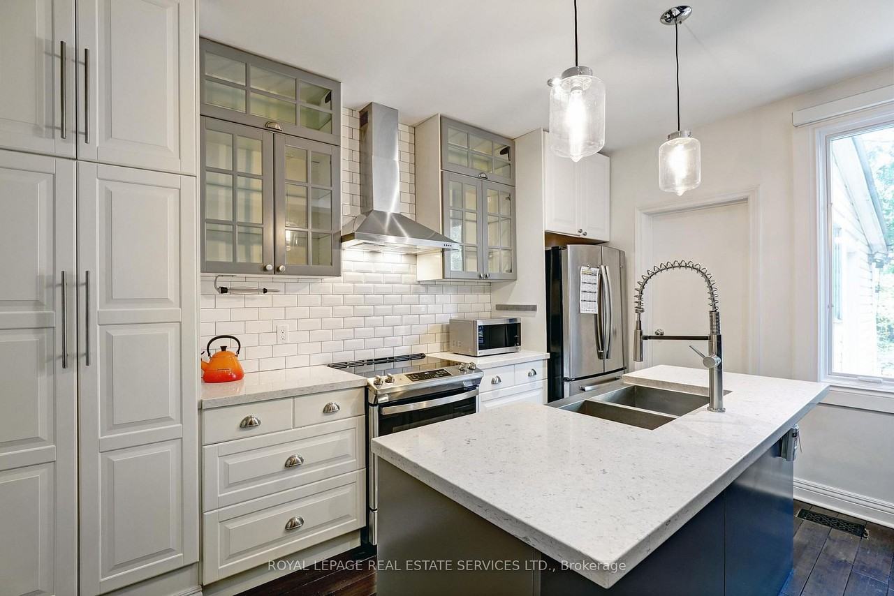 755 Euclid Avenue - Photo 2 of 26