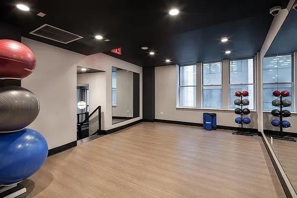 Pearl St & Pine St #605 - Photo 7 of 7