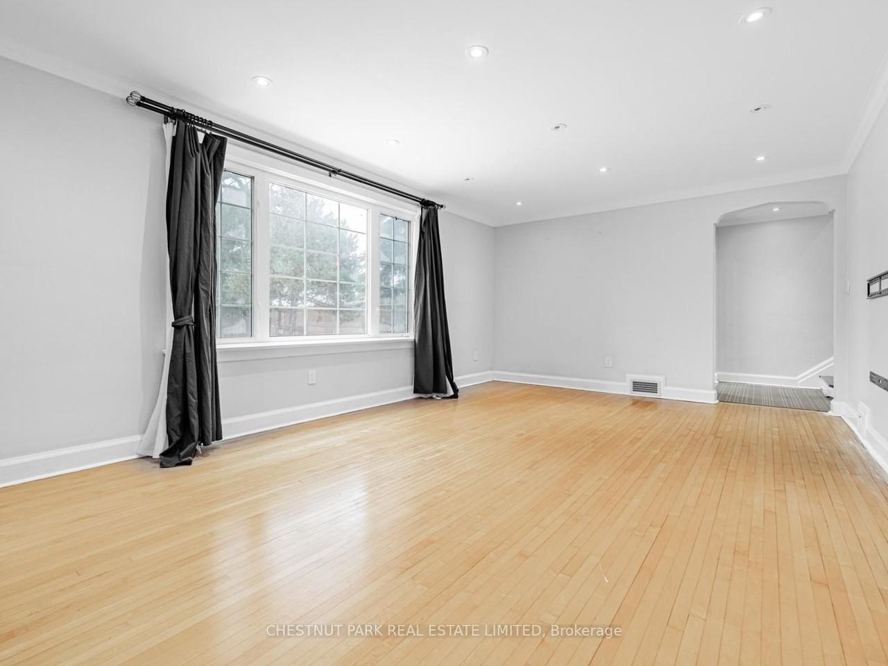 263 Old Forest Hill Road - Photo 7 of 36