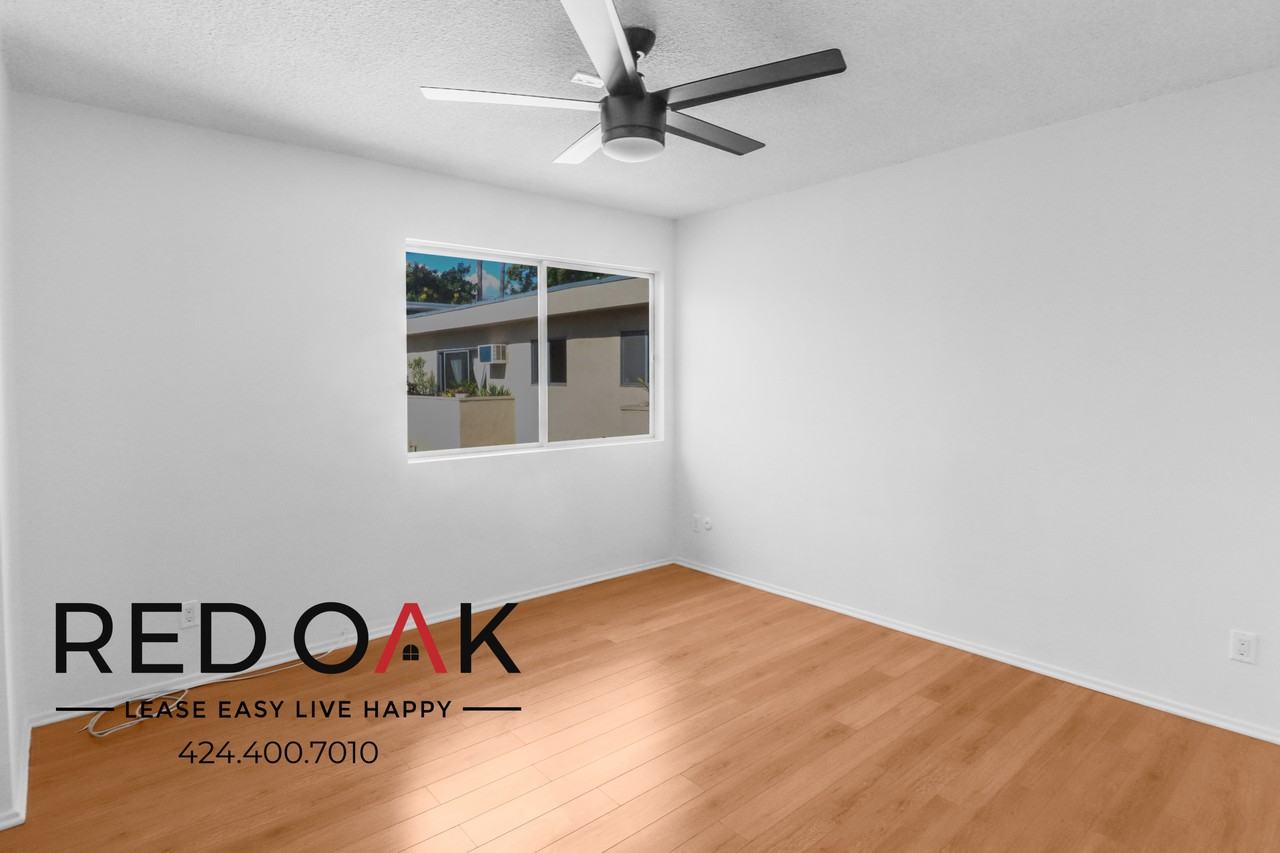 7720 Hampton Ave #206 - Photo 6 of 22