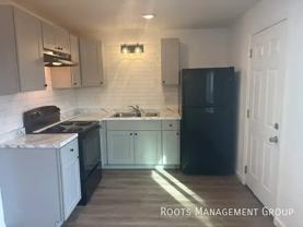 3105 W Van Buren St - Photo 1 of 1