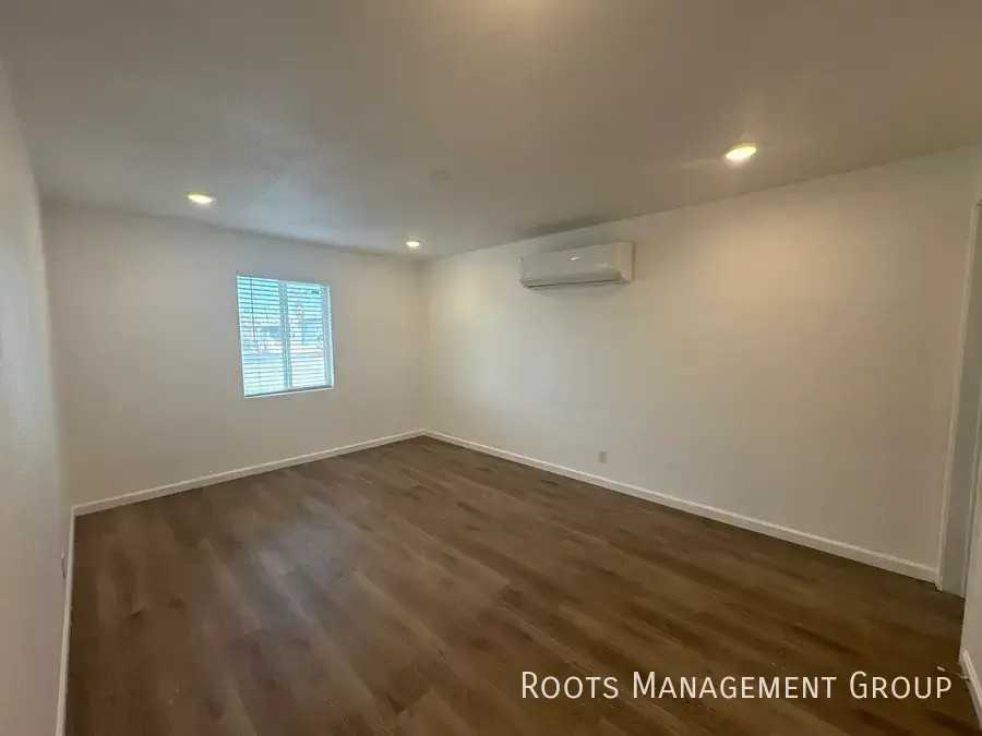 3105 W Van Buren St - Photo 3 of 11