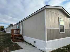 featured image of E22 Meadows Ct #E22