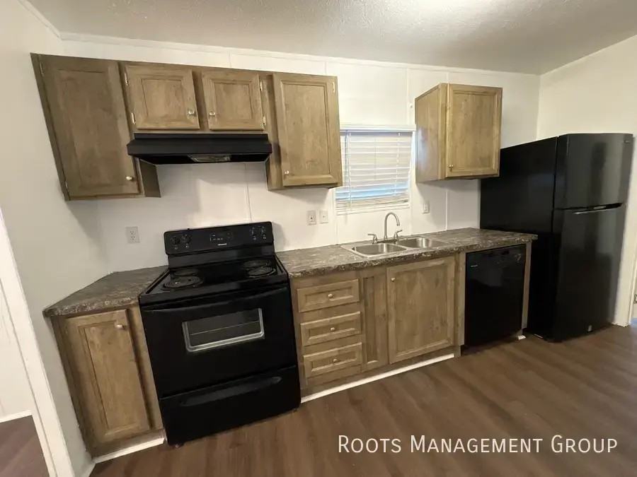 58 Daniel Dr #58 - Photo 5 of 23