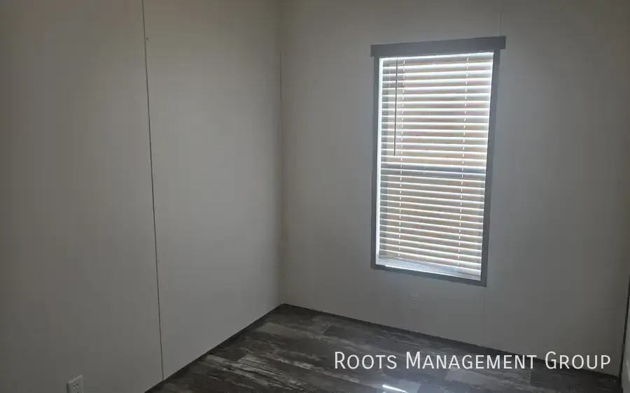 877 Fountain Cir #877 - Photo 6 of 19