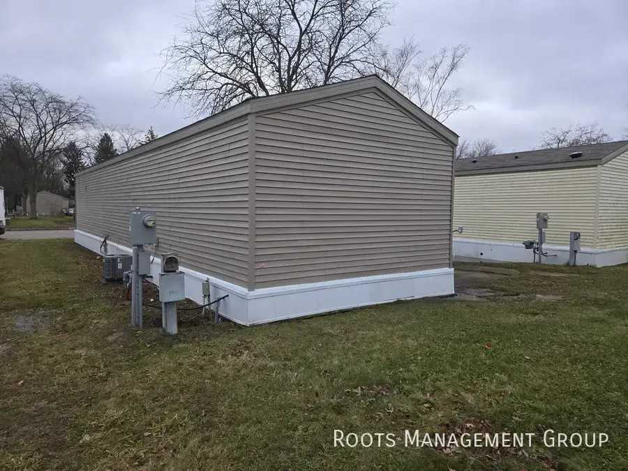 2679 Apollo Dr - Photo 3 of 16