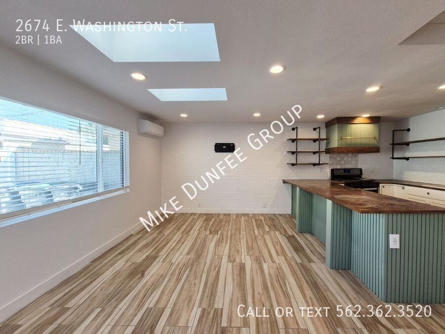 2674 E Washington St - Photo 3 of 10