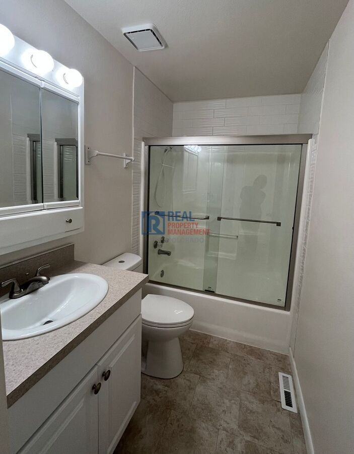 918 Mesa Ct - Photo 7 of 18