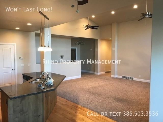 2348 S 2975 W - Photo 4 of 28