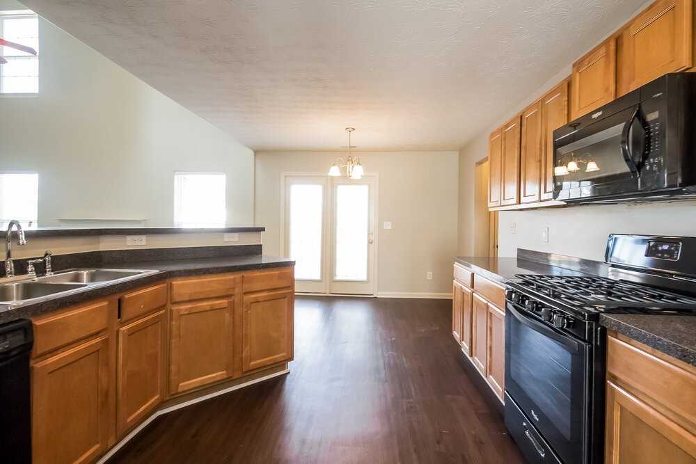 772 Mesa Rd - Photo 7 of 15