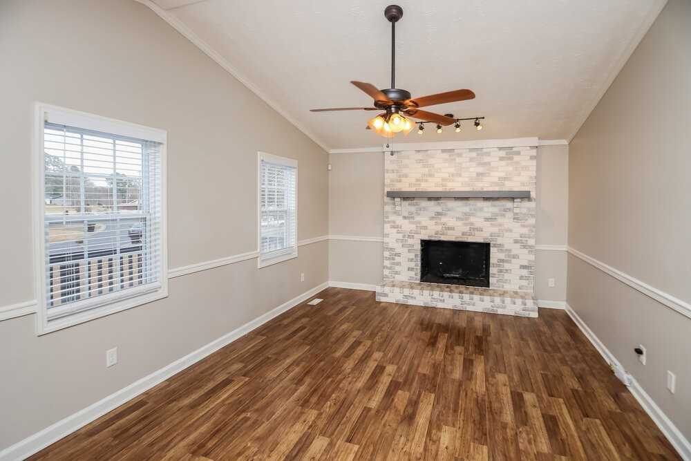 3455 Stallion Ct - Photo 6 of 17