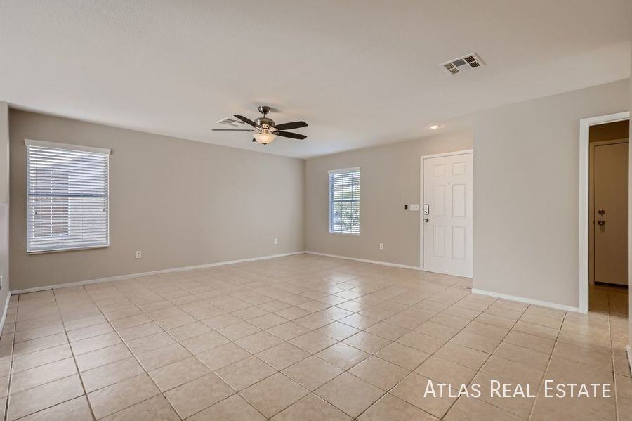 732 Moonlight Mesa Dr - Photo 4 of 20