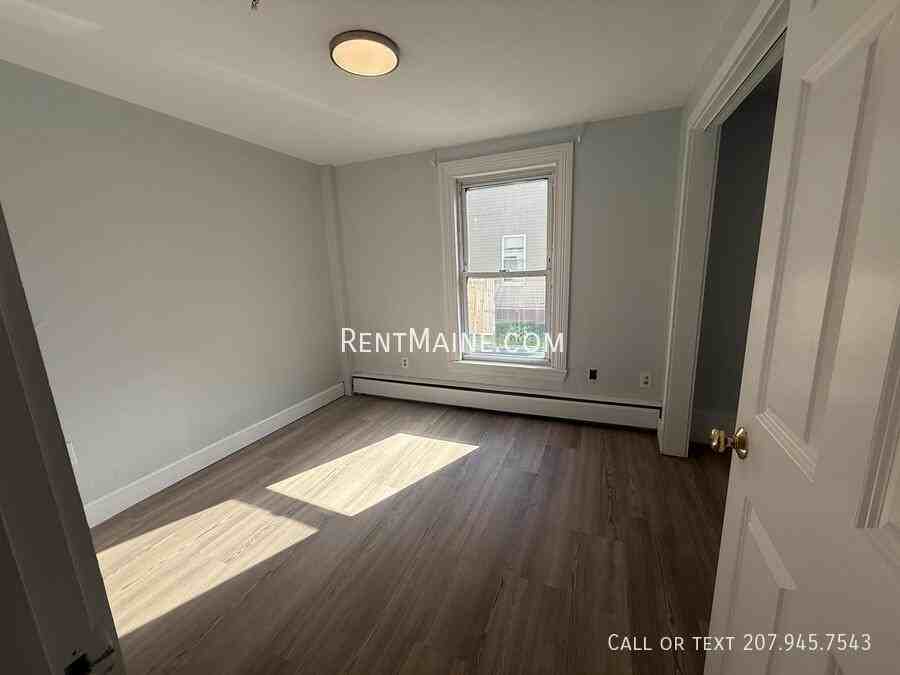 11 Ayers Ct #1 - Photo 5 of 16