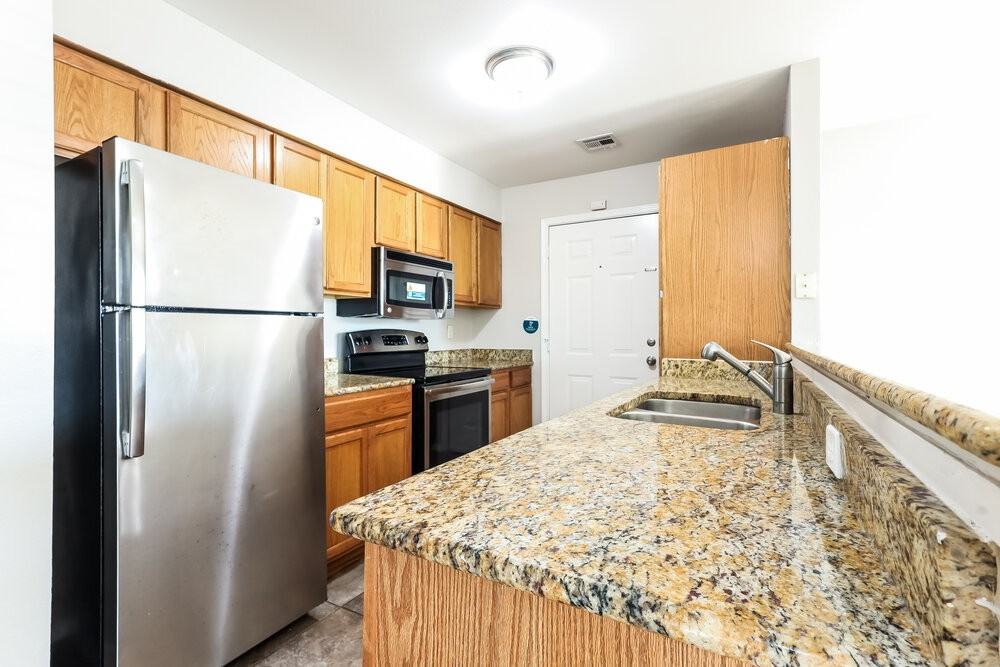 1933 Creekridge Dr - Photo 7 of 16