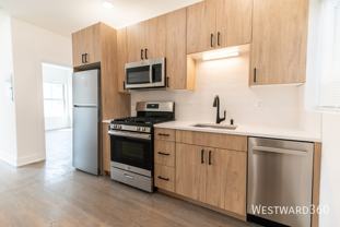 6209 N Glenwood Ave #3 - Photo 1 of 1