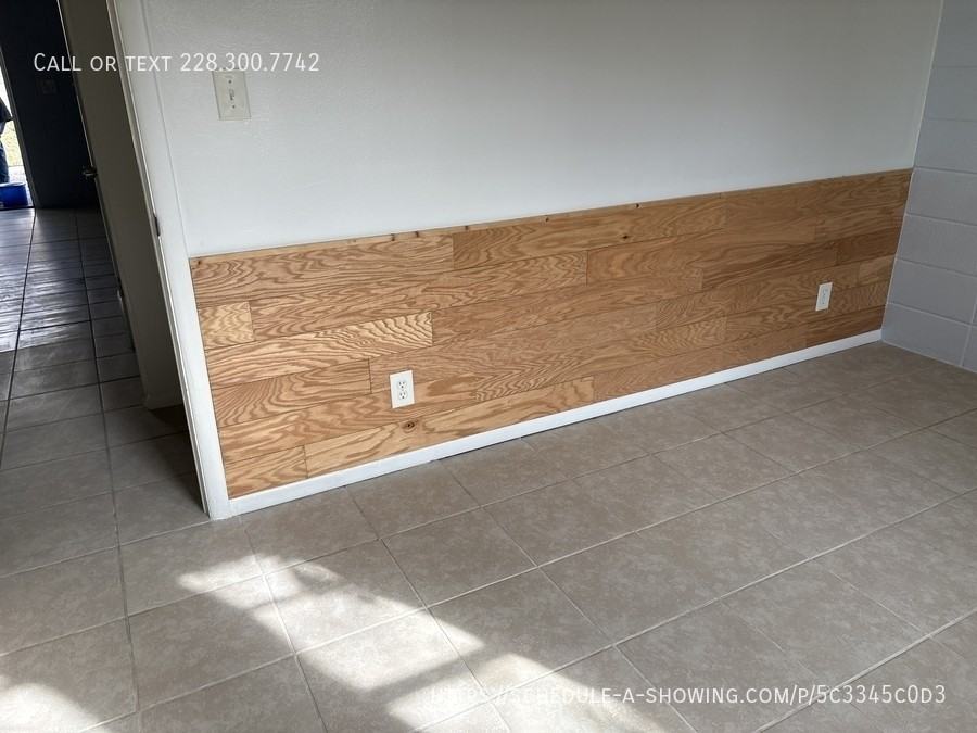 1226 43rd Ave #6 - Photo 6 of 10