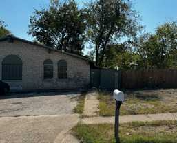 313 Flournoy Dr ##B - Photo 1 of 1