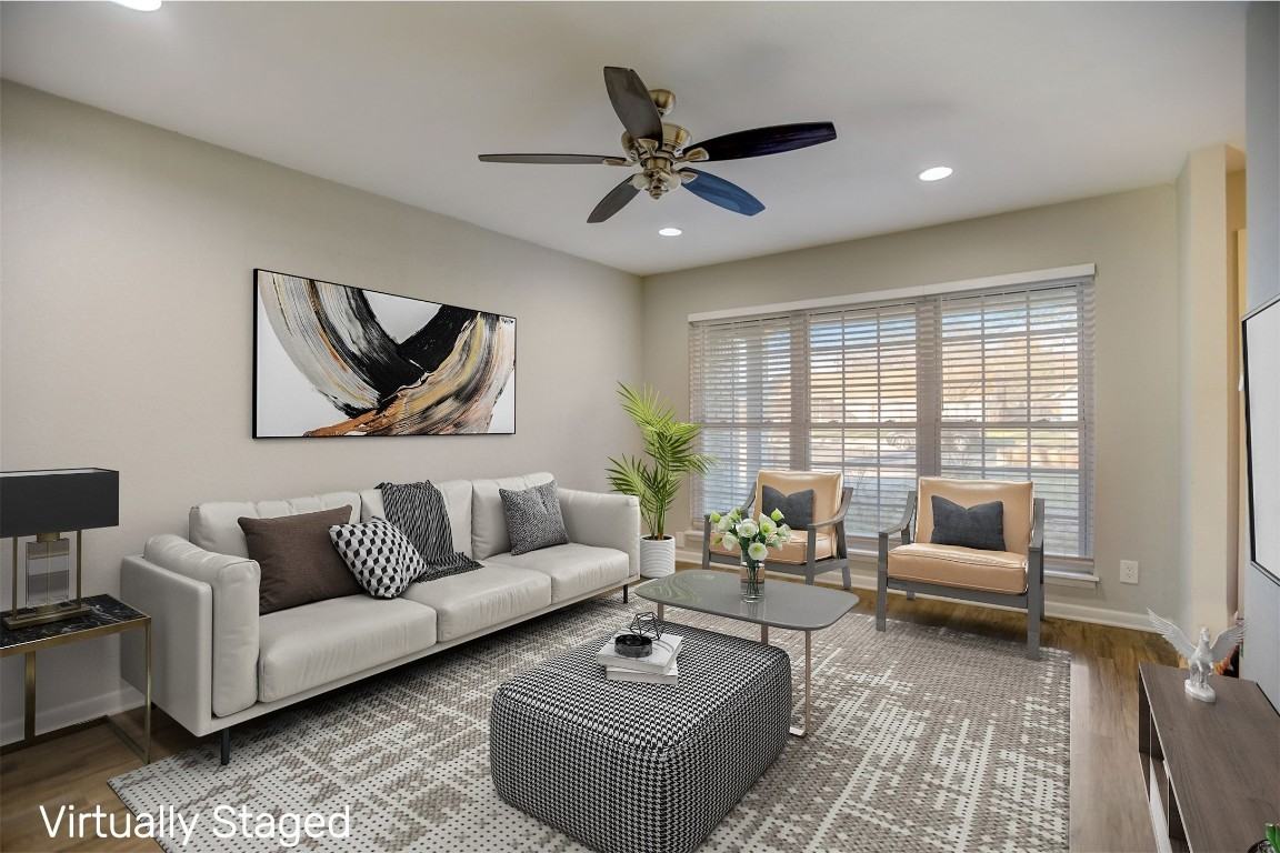 2507 Rogge Ln #2507-1 - Photo 4 of 38