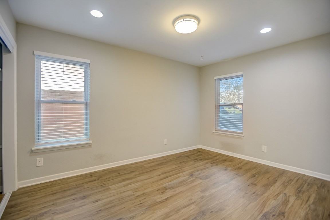 2507 Rogge Ln #2507-1 - Photo 6 of 38