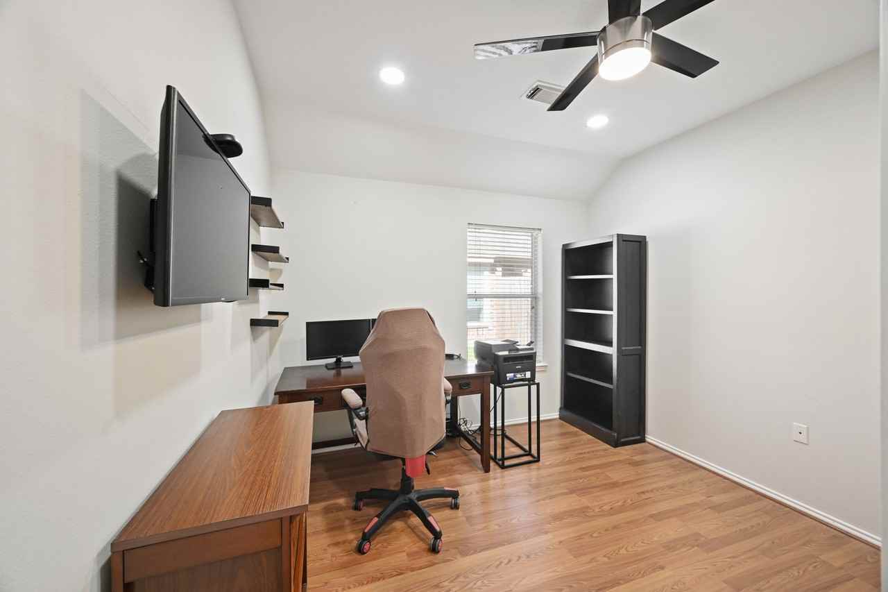 17314 Megan Springs Dr #17314 - Photo 2 of 40