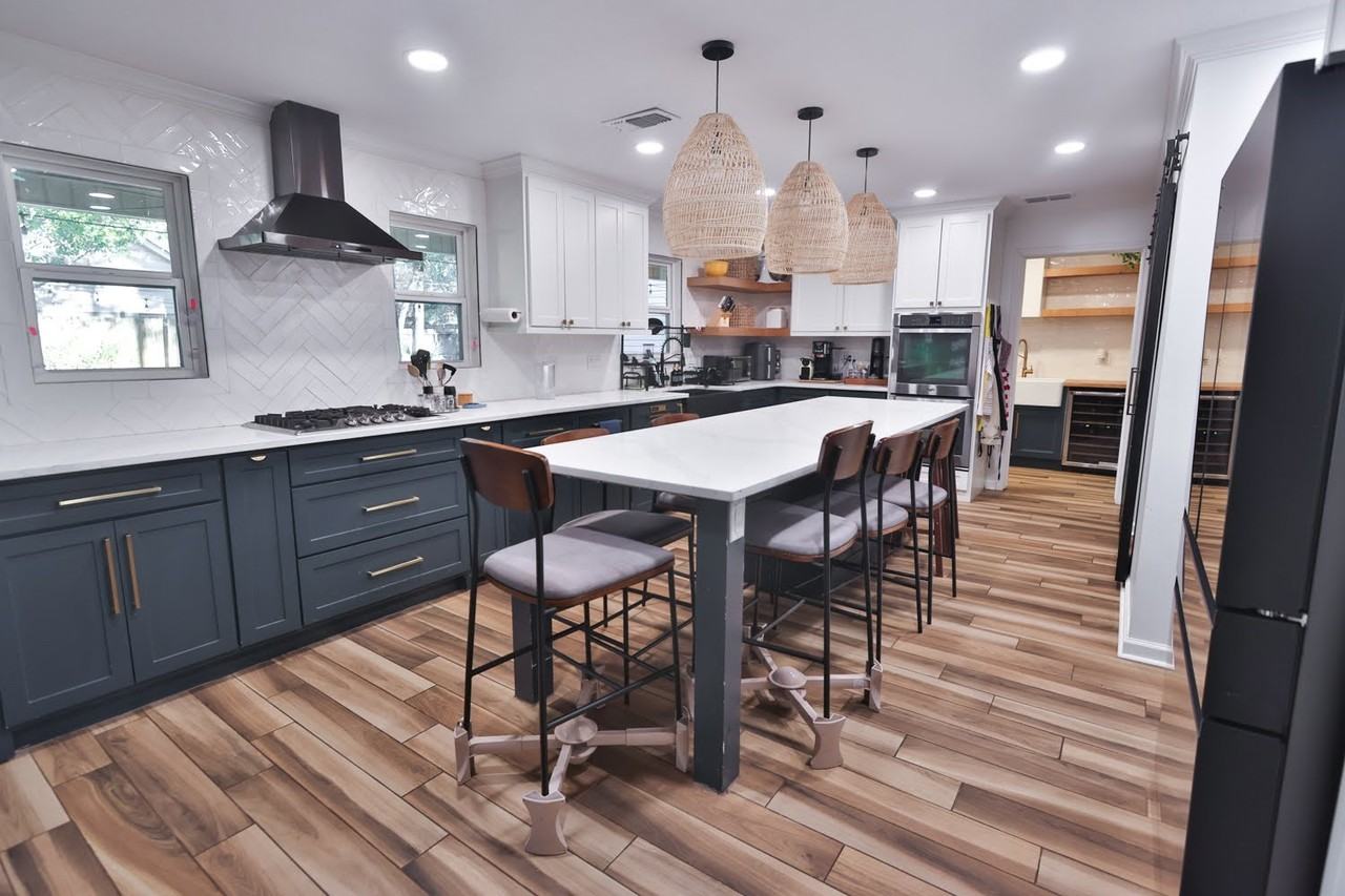 16322 Southampton Dr #16322 - Photo 2 of 33