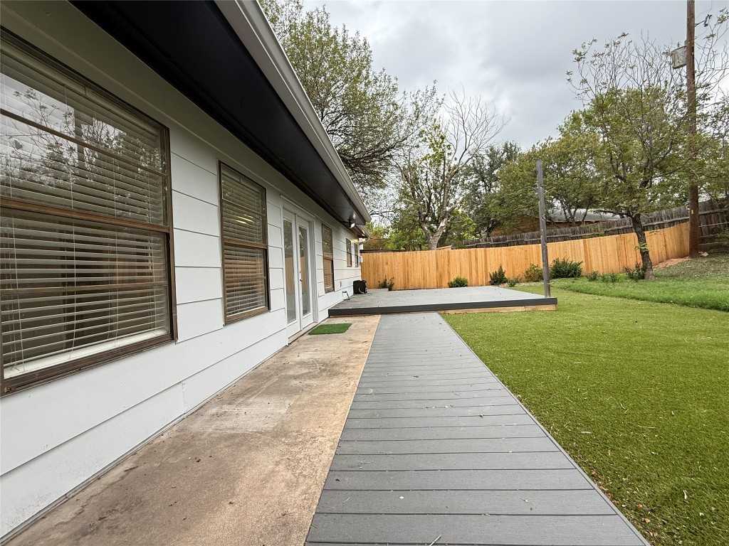 5413 Coventry Ln #5413 - Photo 5 of 25