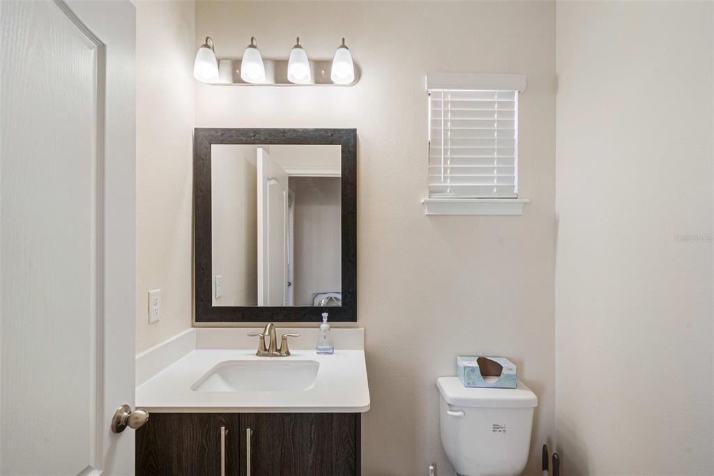 199 Macaulay'S Cv #199 - Photo 3 of 33