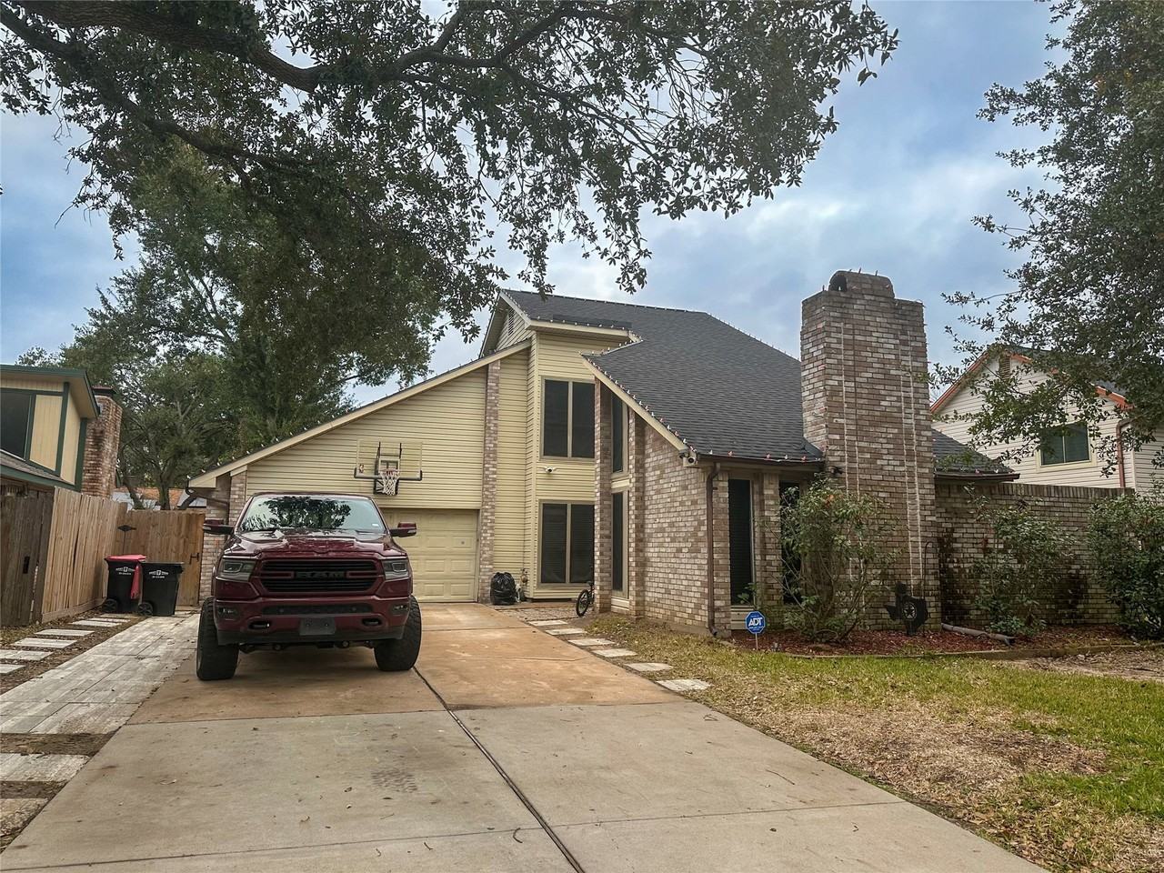 21418 Park Mount Dr #21418 - Photo 4 of 23