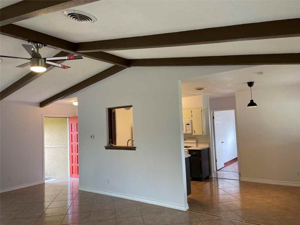 5506 Gloucester Ln #5506 - Photo 5 of 17