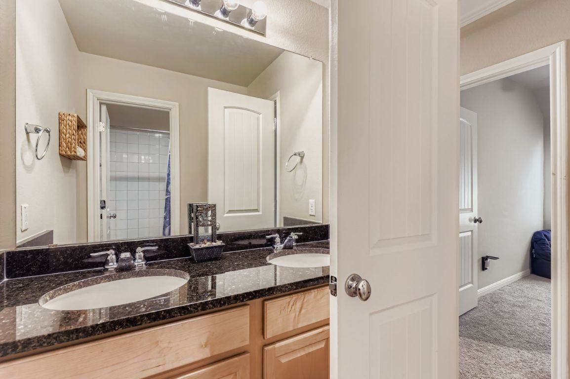 19433 Colgin Dr #19433 - Photo 3 of 29