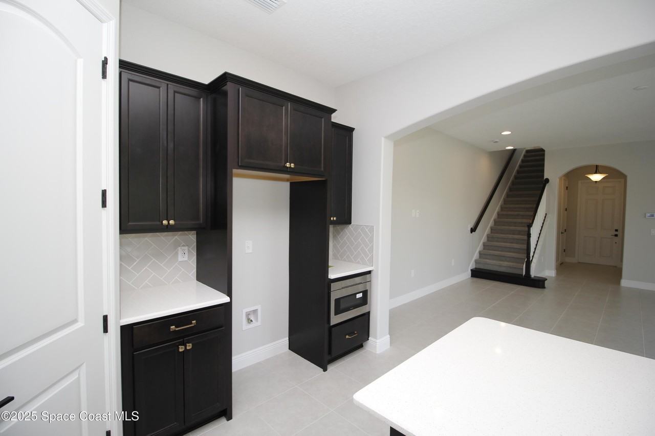 2485 Musette Aly #2485 - Photo 4 of 45