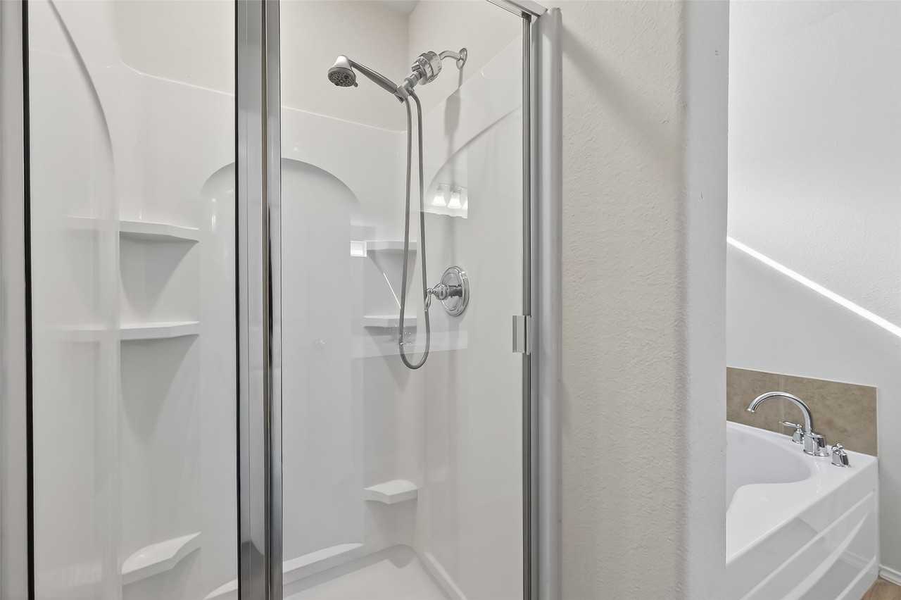 827 Honeysuckle Vine Dr #827 - Photo 6 of 44